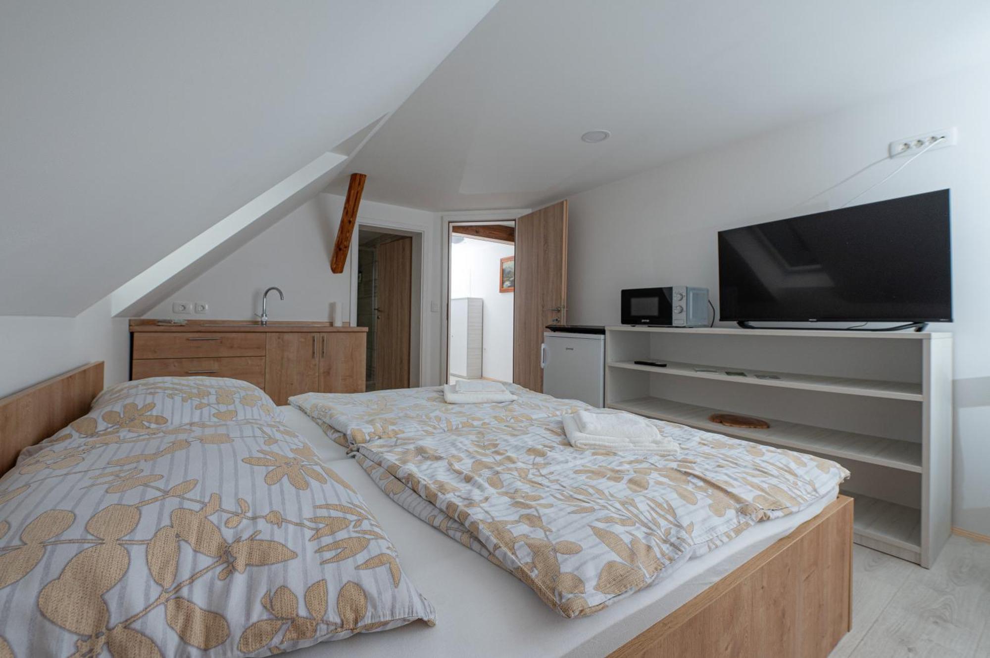 Ferienwohnung Zelena Hisa Pri Bjov Bohinjska Bela Exterior foto